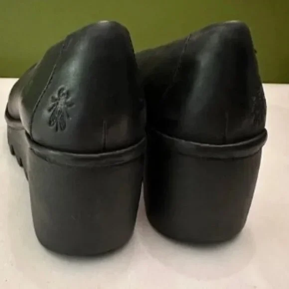 Fly London Beso Wedge Pump Black EU 40 US SIZE 9 - Picture 3 of 7